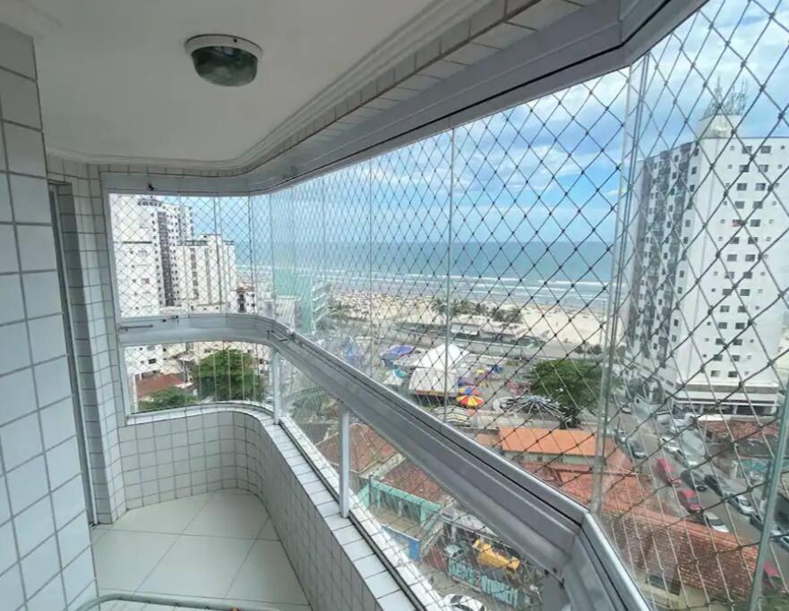 Apartamento 2 Dormitorios E Sacada Gourmet Frente Ao Mar Praia Grande  Exteriör bild